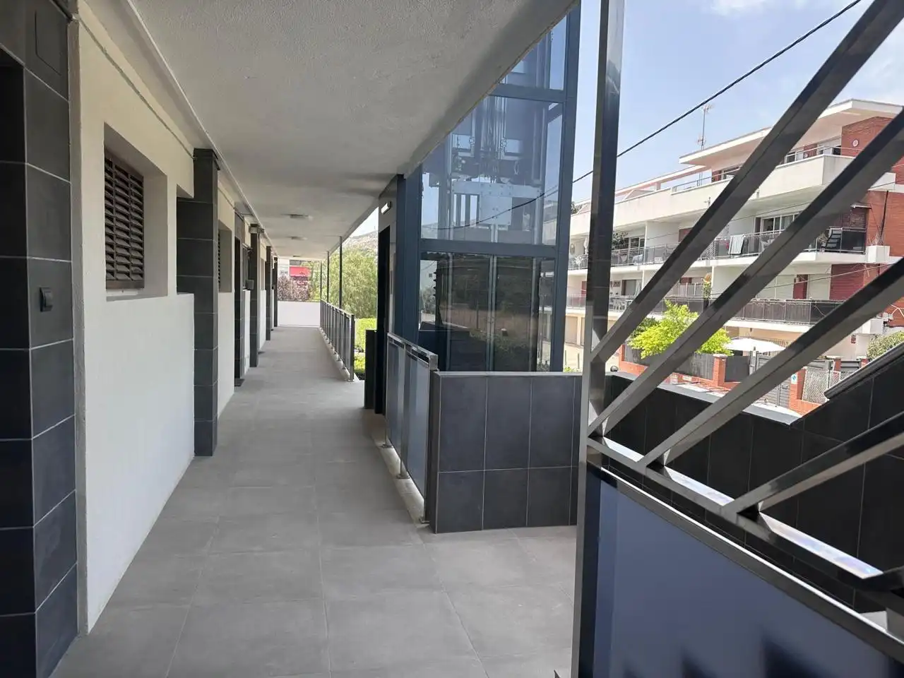 Vista exterior de Pis en venda en Sitges amb Aire condicionat, Parquet i Terrassa