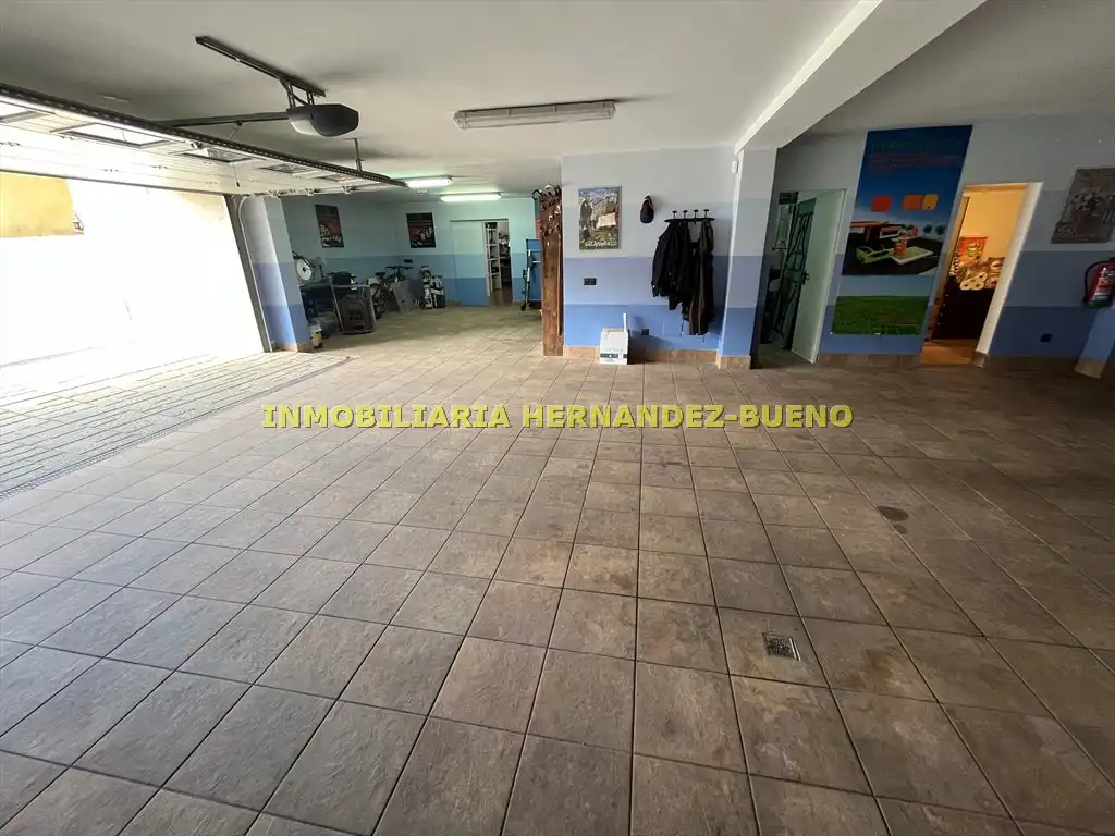 Casa o chalet en venta en Carbajosa de la Sagrada con Aire acondicionado, Calefacción y Jardín privado