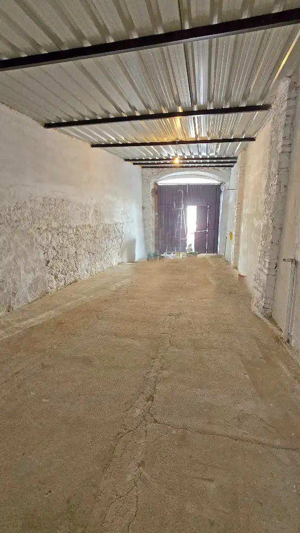 Local comercial de lloguer a Calle Cervantes 42, imagen 2