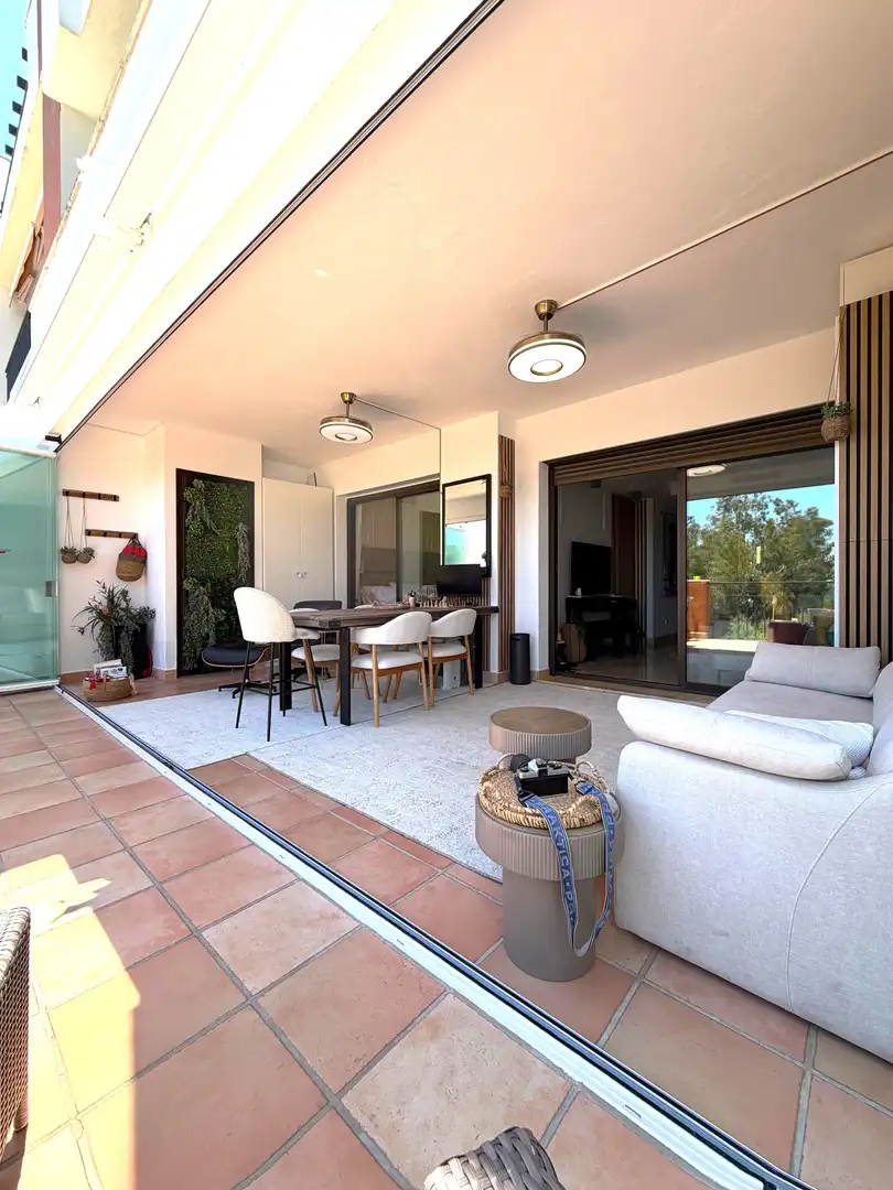 Apartment with terrace to rent in La Quinta, imagen 8