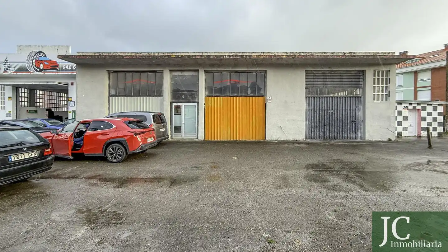 Exterior view of Industrial buildings for rent in Bárcena de Cicero
