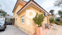 Exterior view of House or chalet for sale in Sant Vicenç Dels Horts  with Air Conditioner, Heating and Private garden