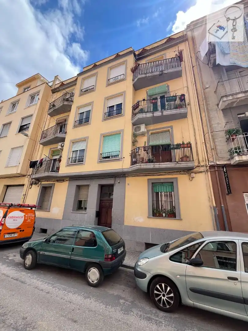 Vista exterior de Pis en venda en Alcoy / Alcoi amb Terrassa
