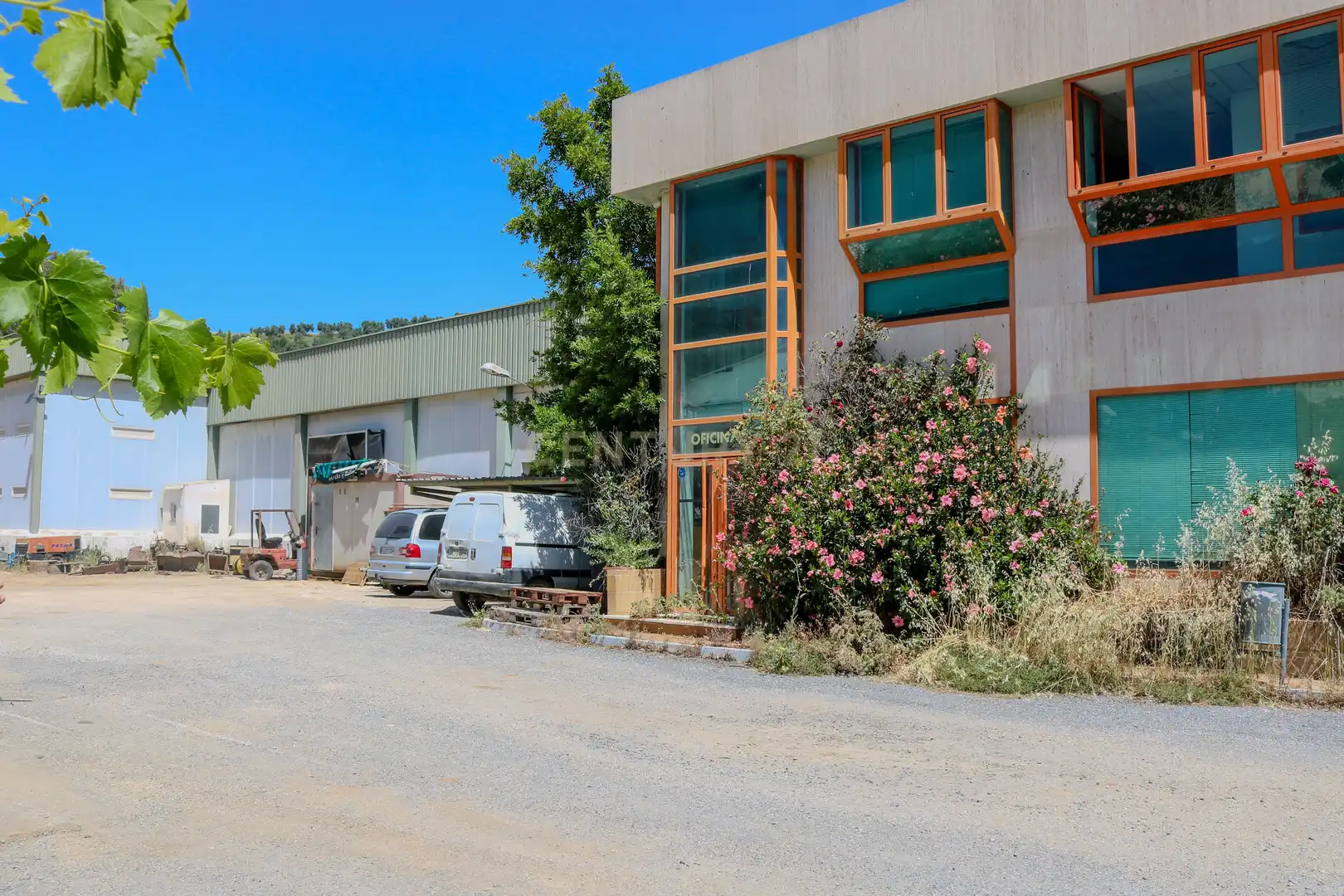 Vista exterior de Local en venda en Casabermeja