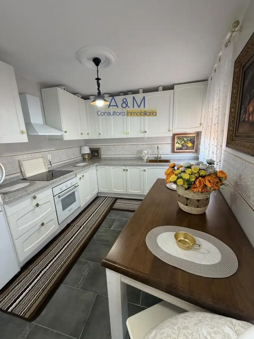Cocina de Edificio en venta en Cigales