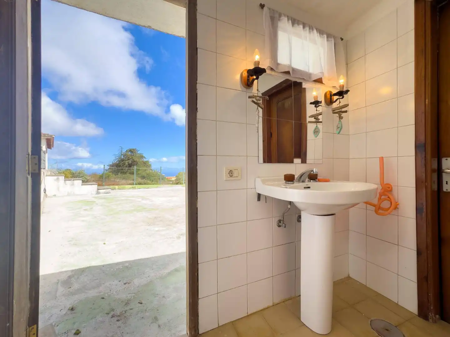 Baño de Casa o chalet en venta en El Rosario con Calefacción, Jardín privado y Terraza