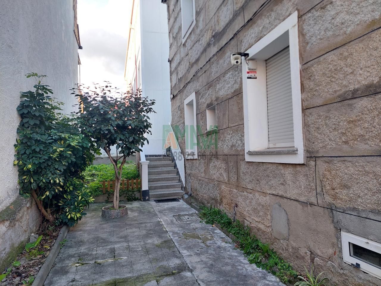 Vista exterior de Casa o xalet en venda en Ourense Capital  amb Calefacció, Jardí privat i Terrassa