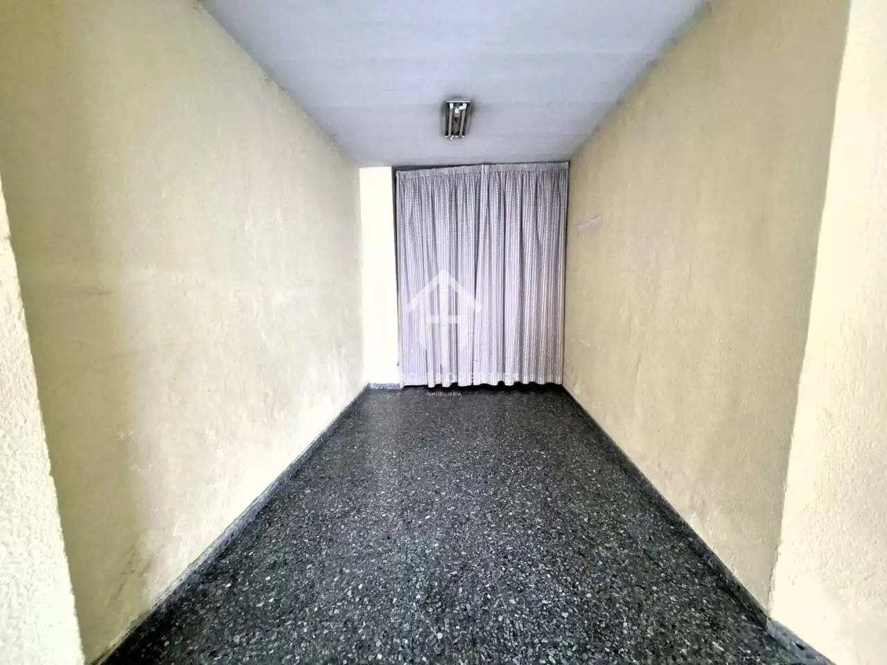 Commercial properties for rent in Loja