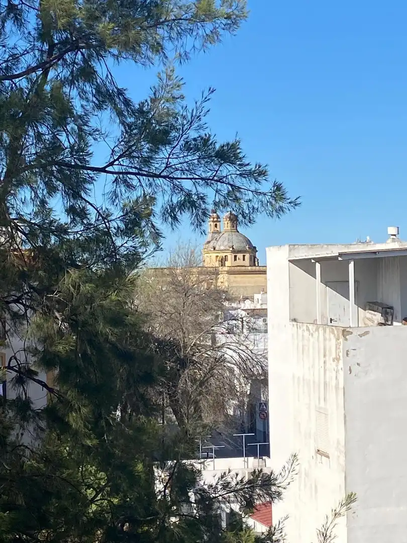 Vista exterior de Piso en venta en Sanlúcar de Barrameda con Aire acondicionado y Balcón