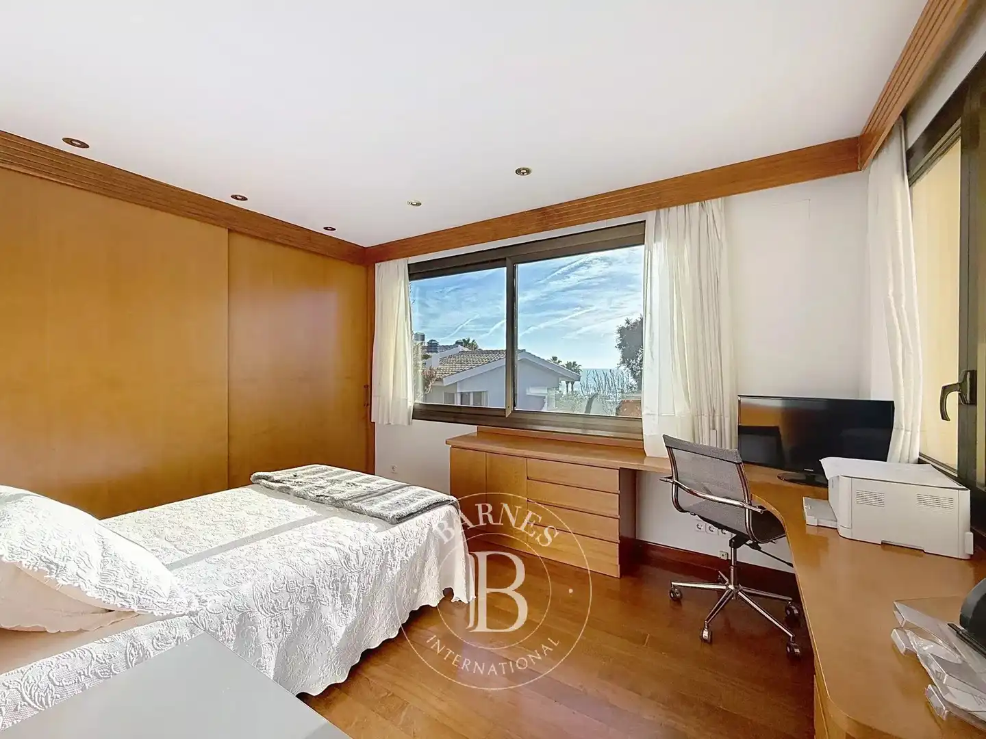 Habitación de Casa o chalet en venta en Alella con Aire acondicionado, Calefacción y Jardín privado