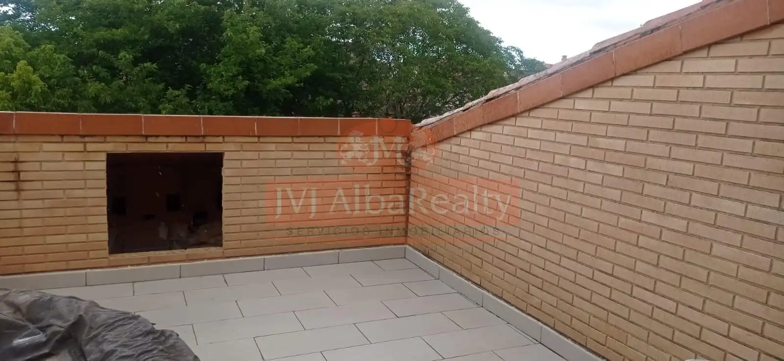 Terraza de Casa adosada en venta en Albacete con Aire acondicionado, Calefacción y Jardín privado