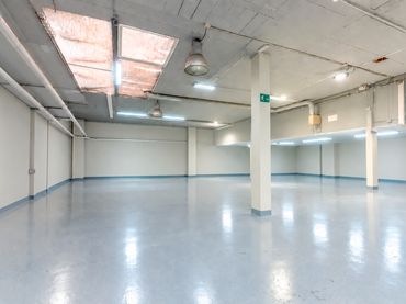 Business premises for sale in Carrer de les Arts i els Oficis 31