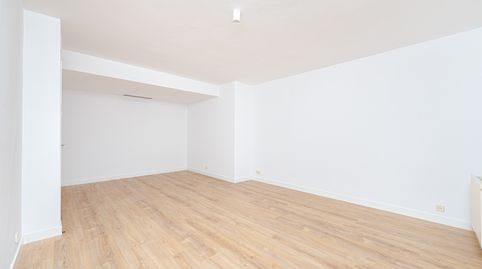 Foto 5 de Piso de alquiler en Conde Orgaz - Piovera, Madrid Capital