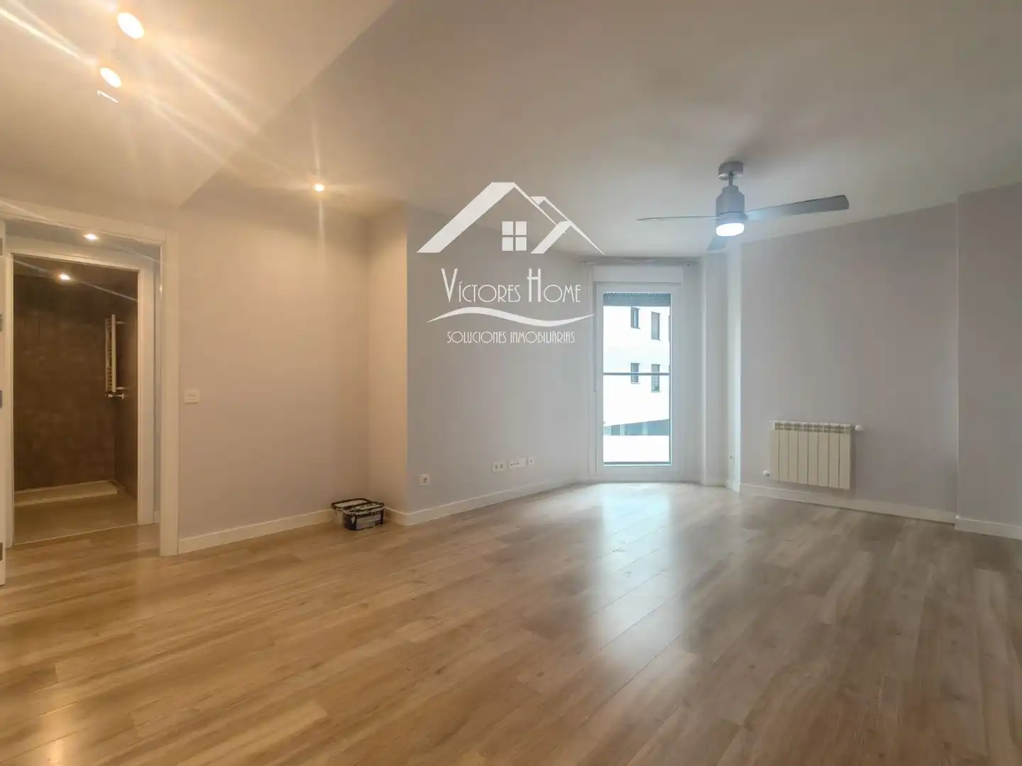 Living room of Flat for rent in Madrid  with Heating, Storage room and Swimming Pool