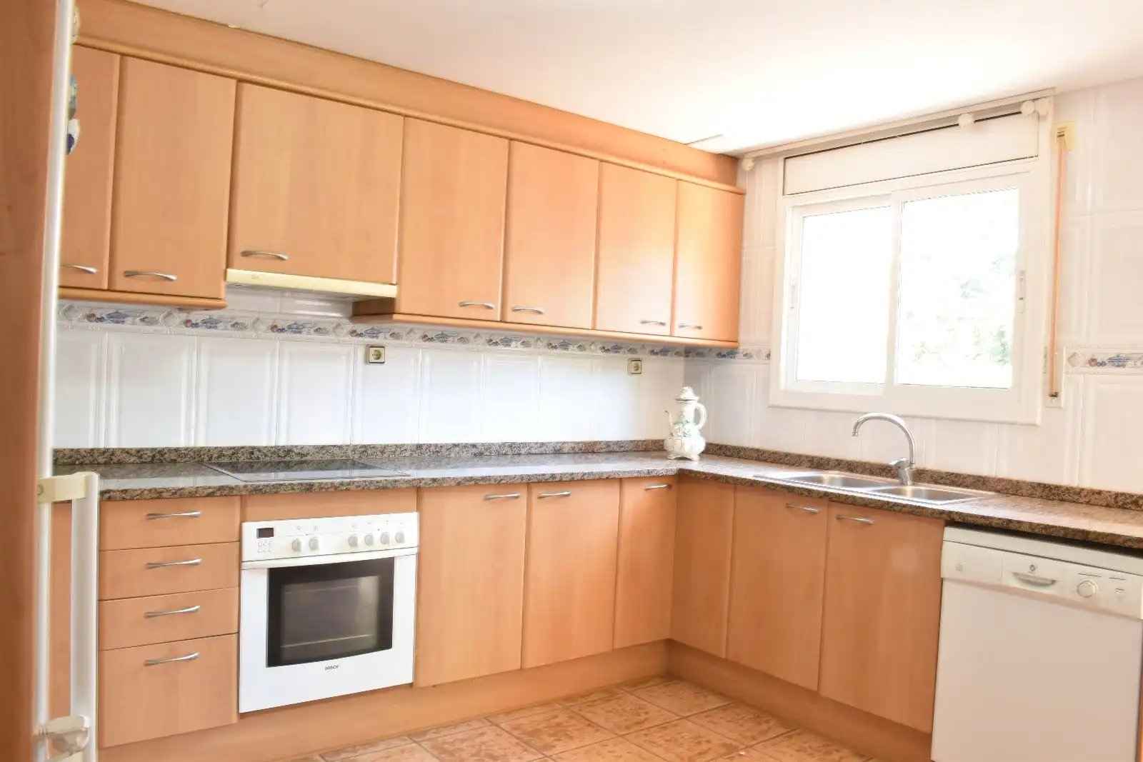 Cuina de Casa o xalet en venda en El Vendrell amb Aire condicionat, Calefacció i Terrassa
