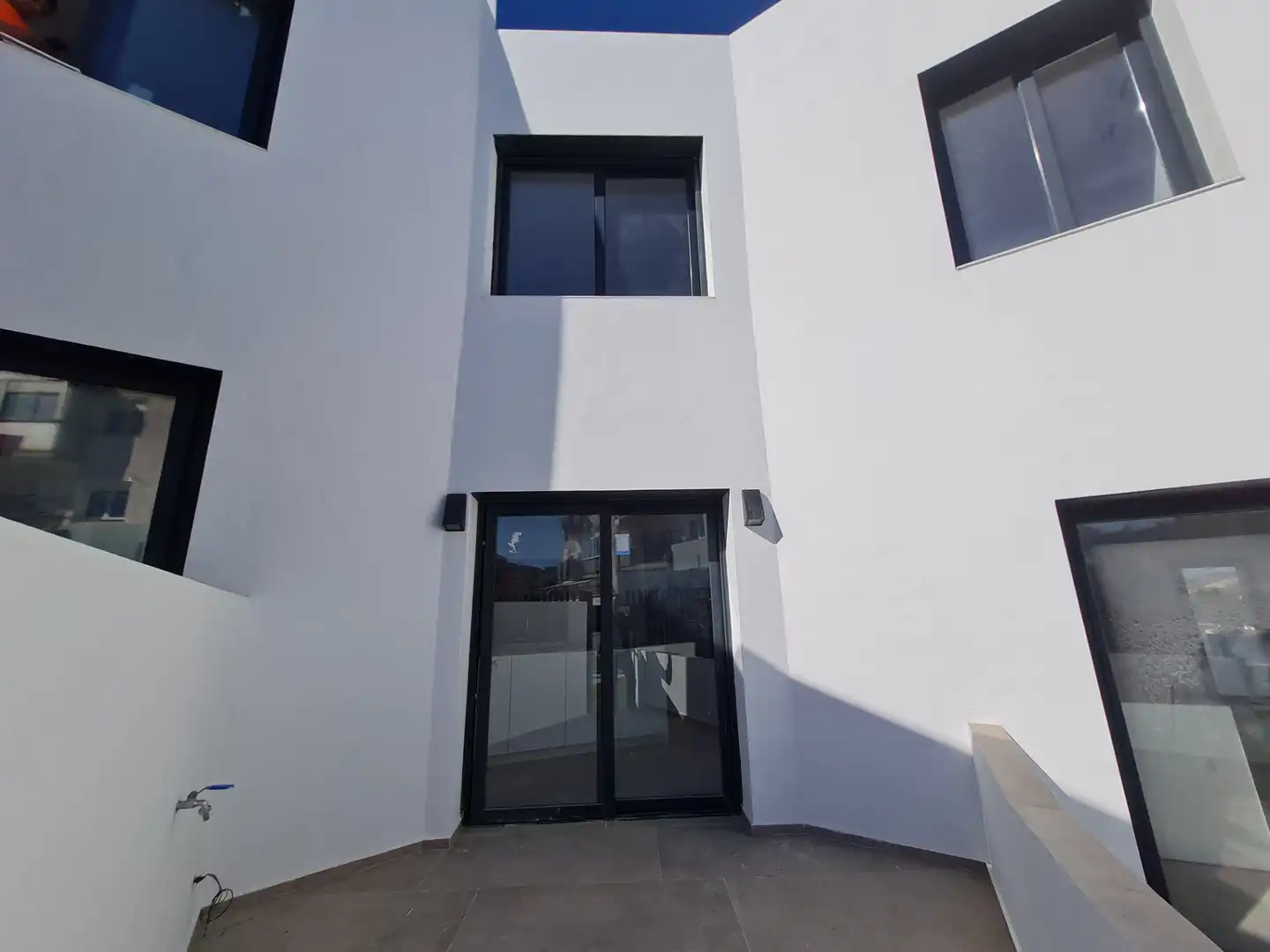 Vista exterior de Casa adosada en venta en Artés con Aire acondicionado, Calefacción y Terraza