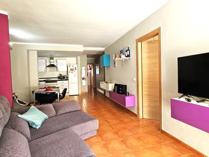 Sala d'estar de Apartament en venda en Arona amb Terrassa