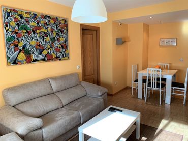 Flat with pool to rent in Ciudad Jardín
