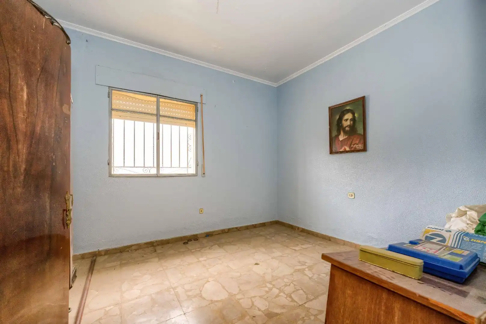 Bedroom of Houses for sale in Sanlúcar la Mayor  with Air Conditioner, Private garden and Terrace