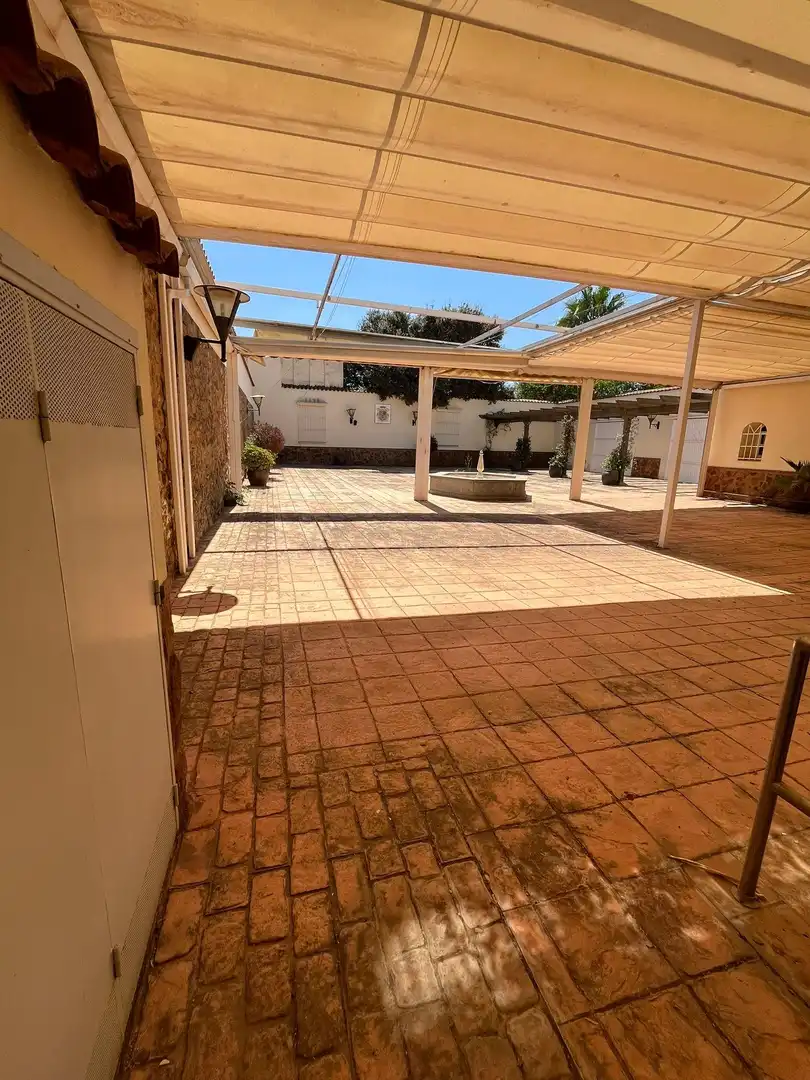 Terrasse von Geschaftsraum zur Miete in Zafra mit Klimaanlage und Alarm