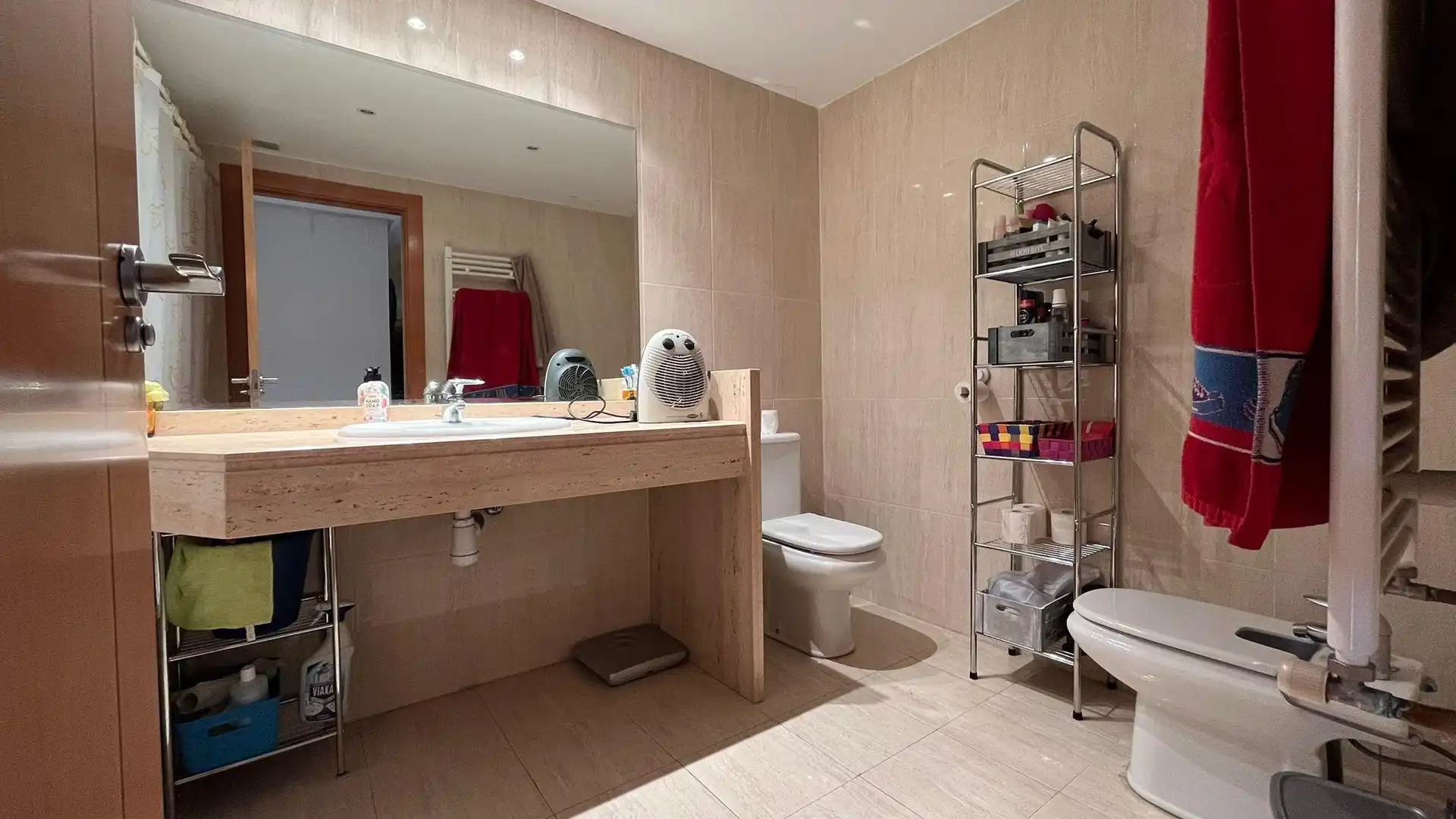 Baño de Piso en venta en Barbastro con Calefacción y Terraza
