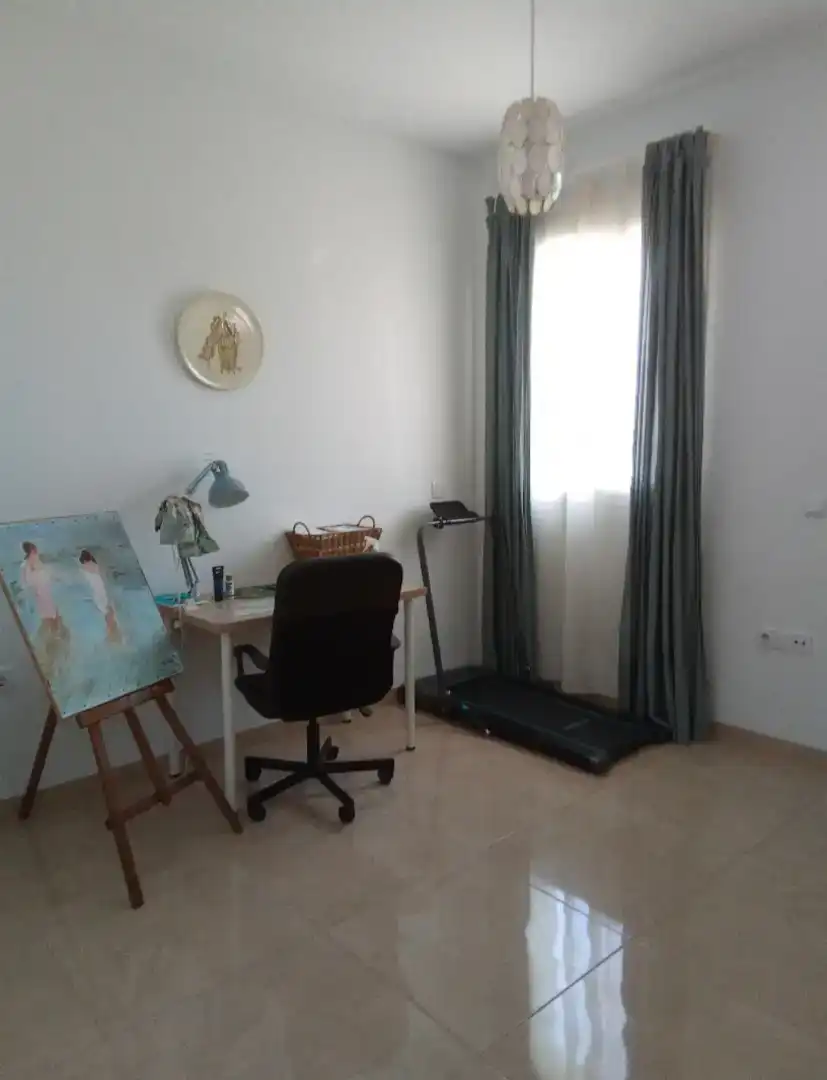 Dormitori de Casa adosada en venda en Camas amb Forn