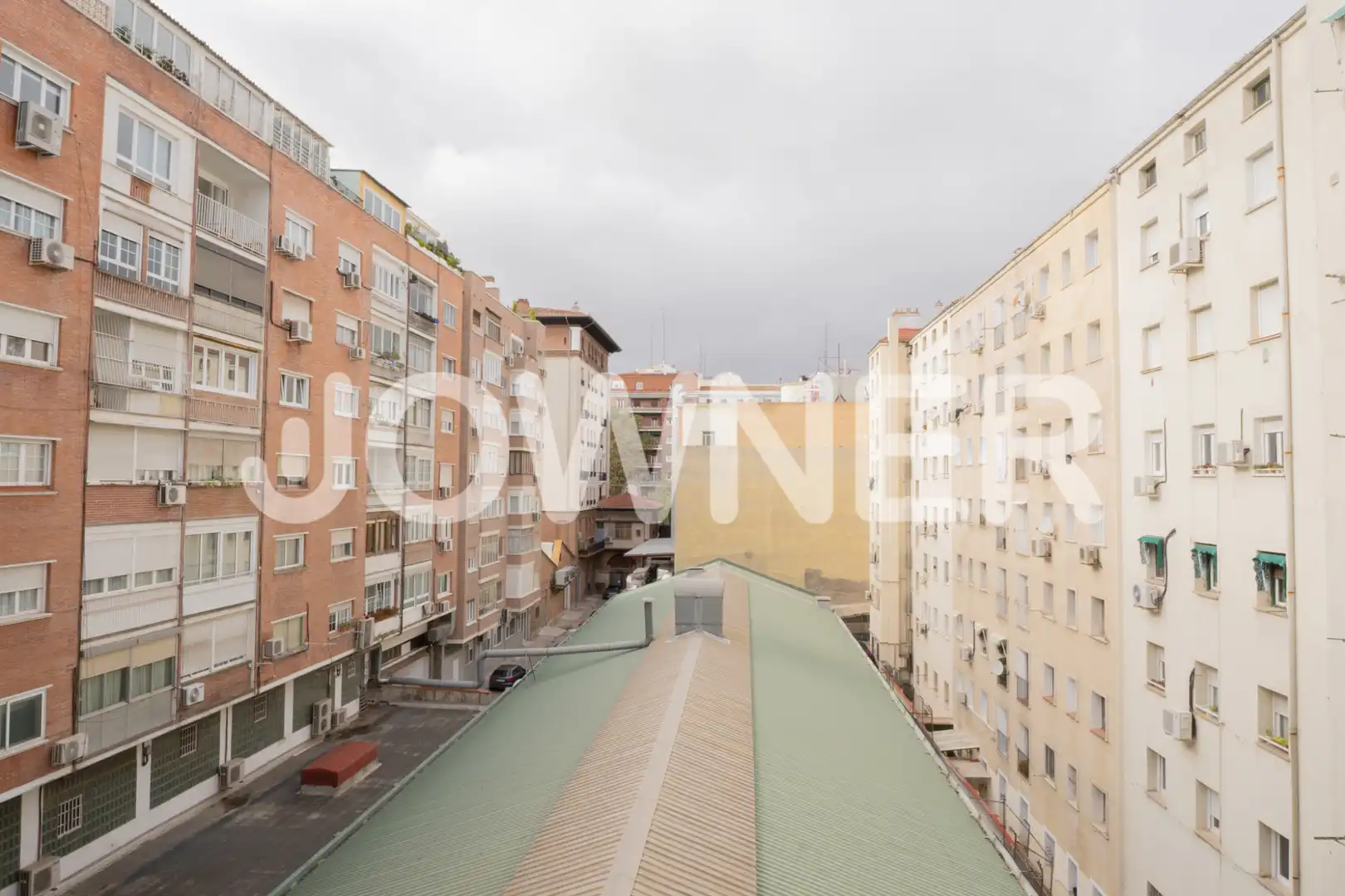 Exterior view of Flat for rent in Madrid  with Heating, Oven and Washing machine