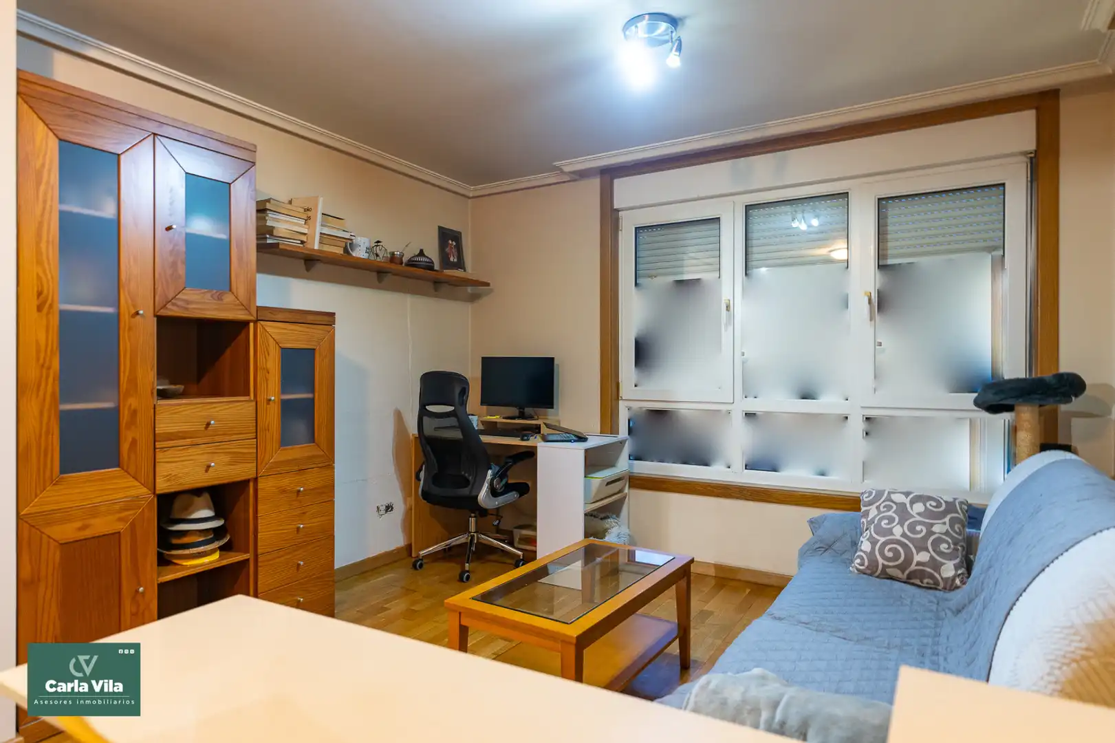 Dormitori de Apartament en venda en Lugo amb Calefacció, Parquet i Moblat