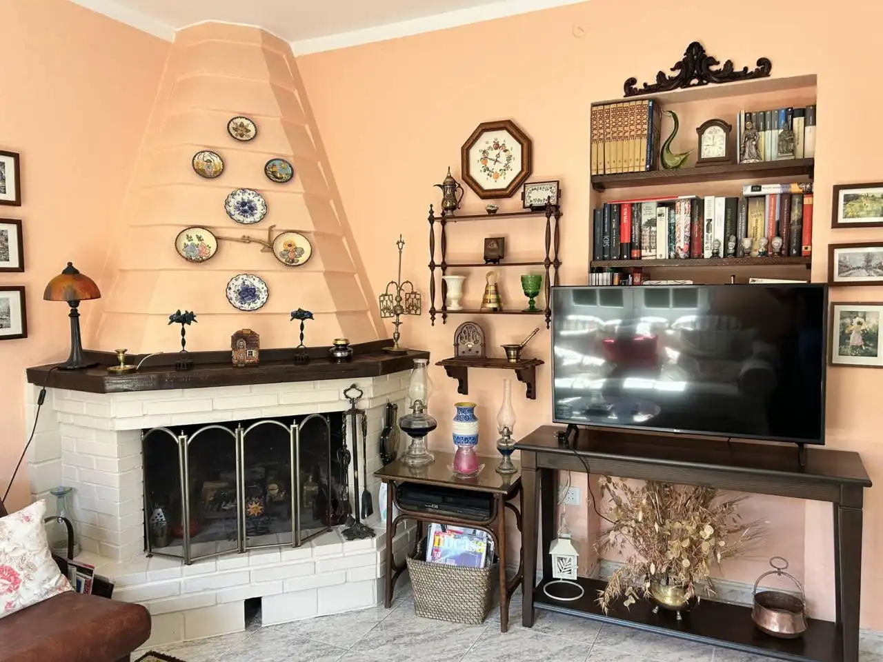 Wohnzimmer von Haus oder Chalet zum Verkauf in Llanes mit Heizung, Privatgarten und Terrasse