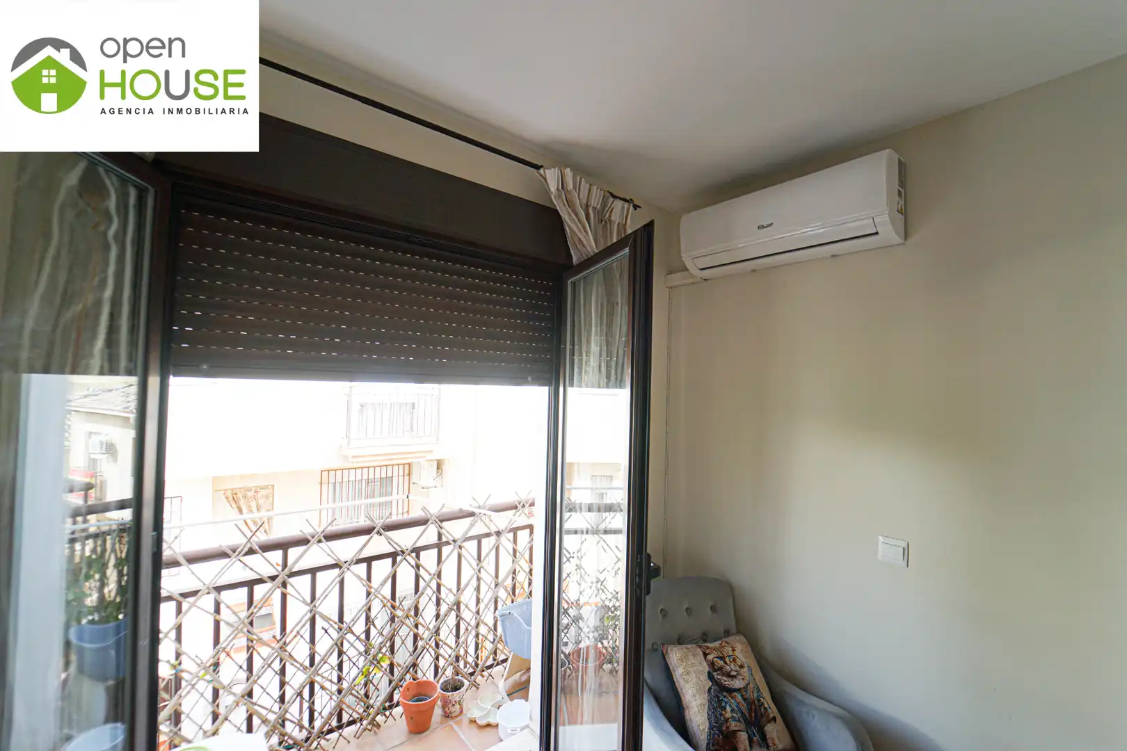 Terraza de Piso en venta en Cájar con Aire acondicionado, Calefacción y Amueblado
