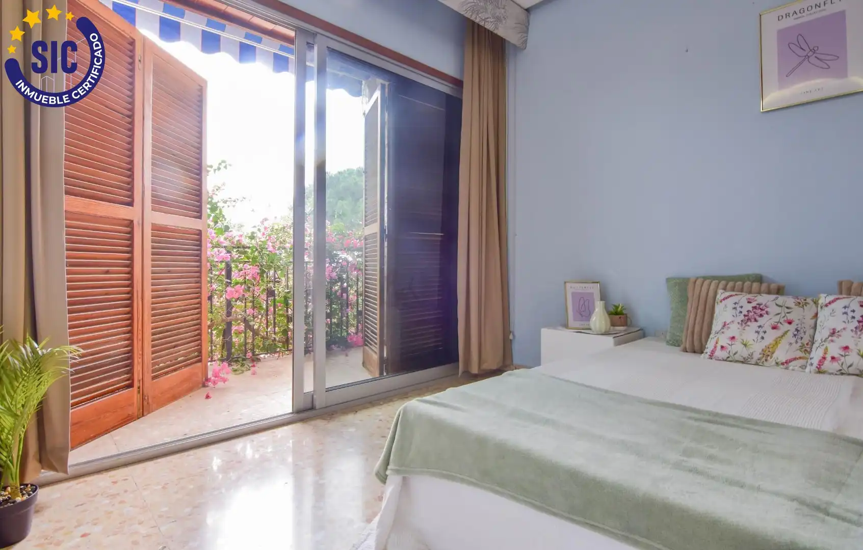 Habitación de Casa o chalet en venta en Torrent con Aire acondicionado, Jardín privado y Terraza