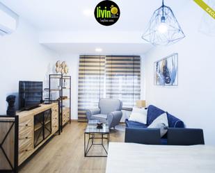 Sala d'estar de Apartament de lloguer en  Jaén Capital amb Aire condicionat i Calefacció