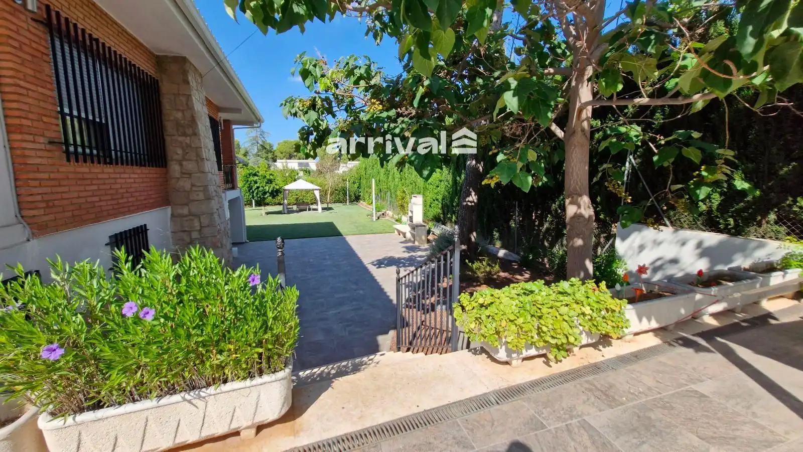 Jardín de Casa o chalet en venta en Paterna con Aire acondicionado, Jardín privado y Terraza
