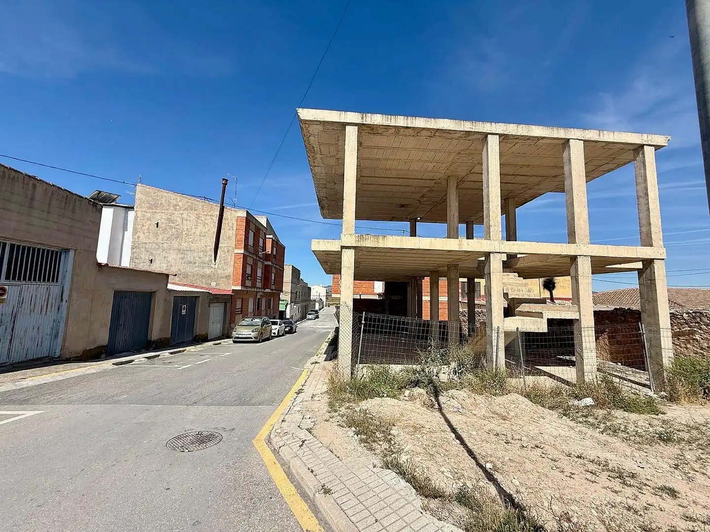 Adosado en venta en El Pinós / Pinoso