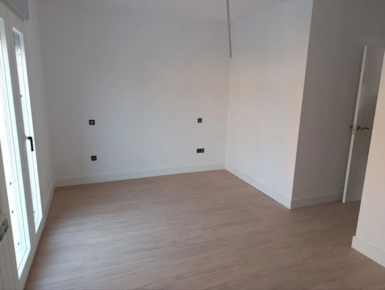 Einfamilien-Reihenhaus zum Verkauf in Valdepeñas mit Heizung, Terrasse und Abstellraum