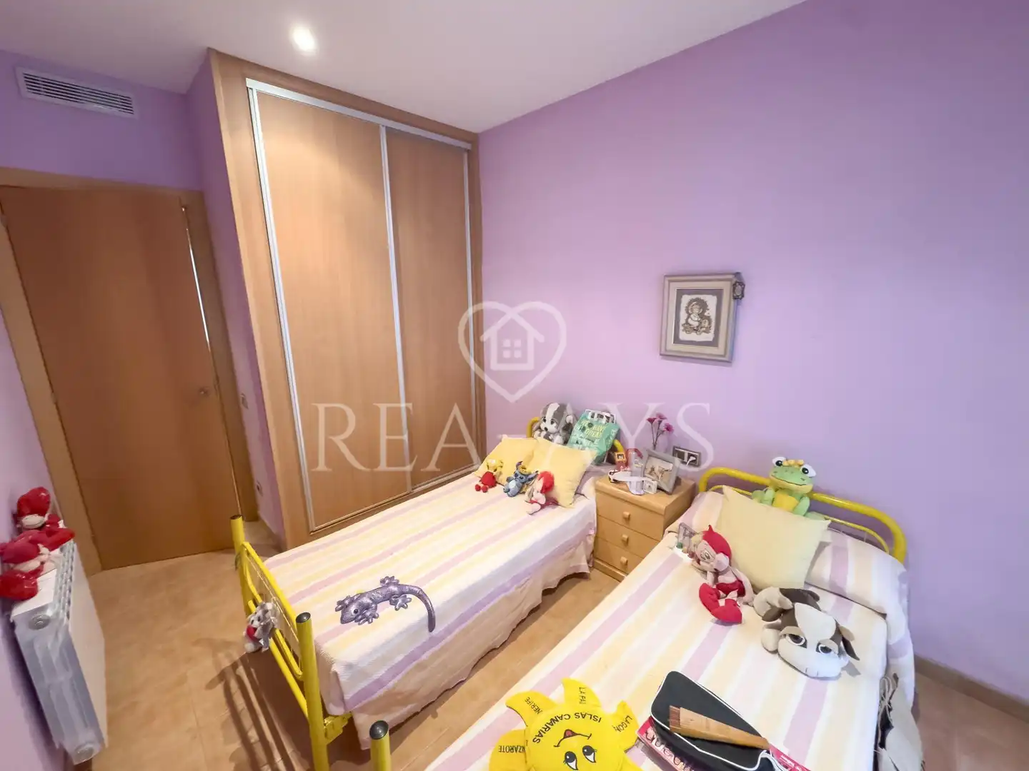 Habitación de Casa o chalet en venta en Vallirana con Aire acondicionado, Calefacción y Jardín privado