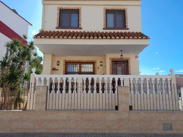 Maison avec piscine à vendre à Sueca ciudad