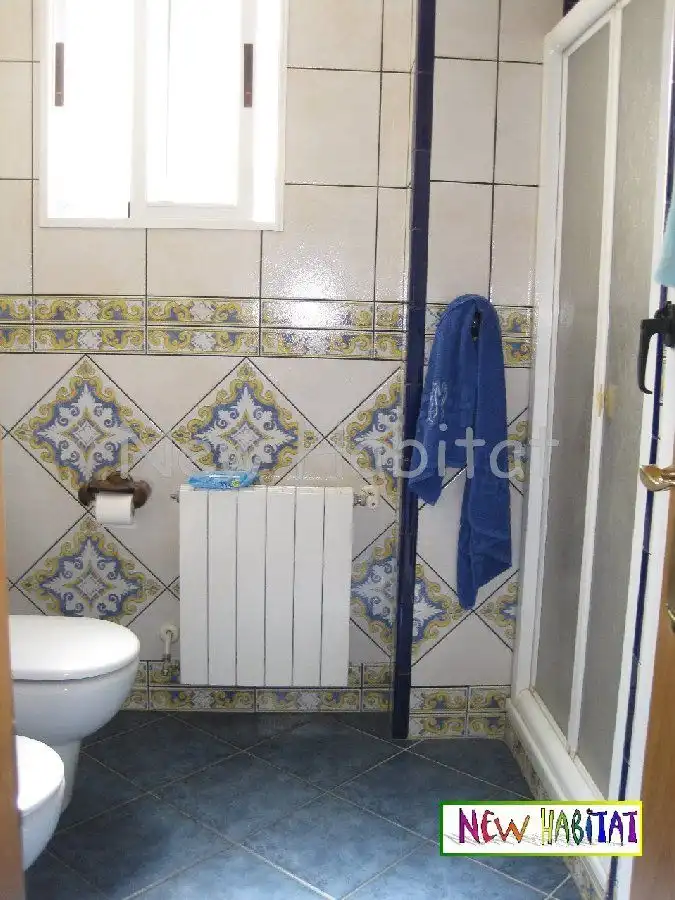 Baño de Piso en venta en Castellón de la Plana / Castelló de la Plana con Aire acondicionado, Calefacción y Terraza