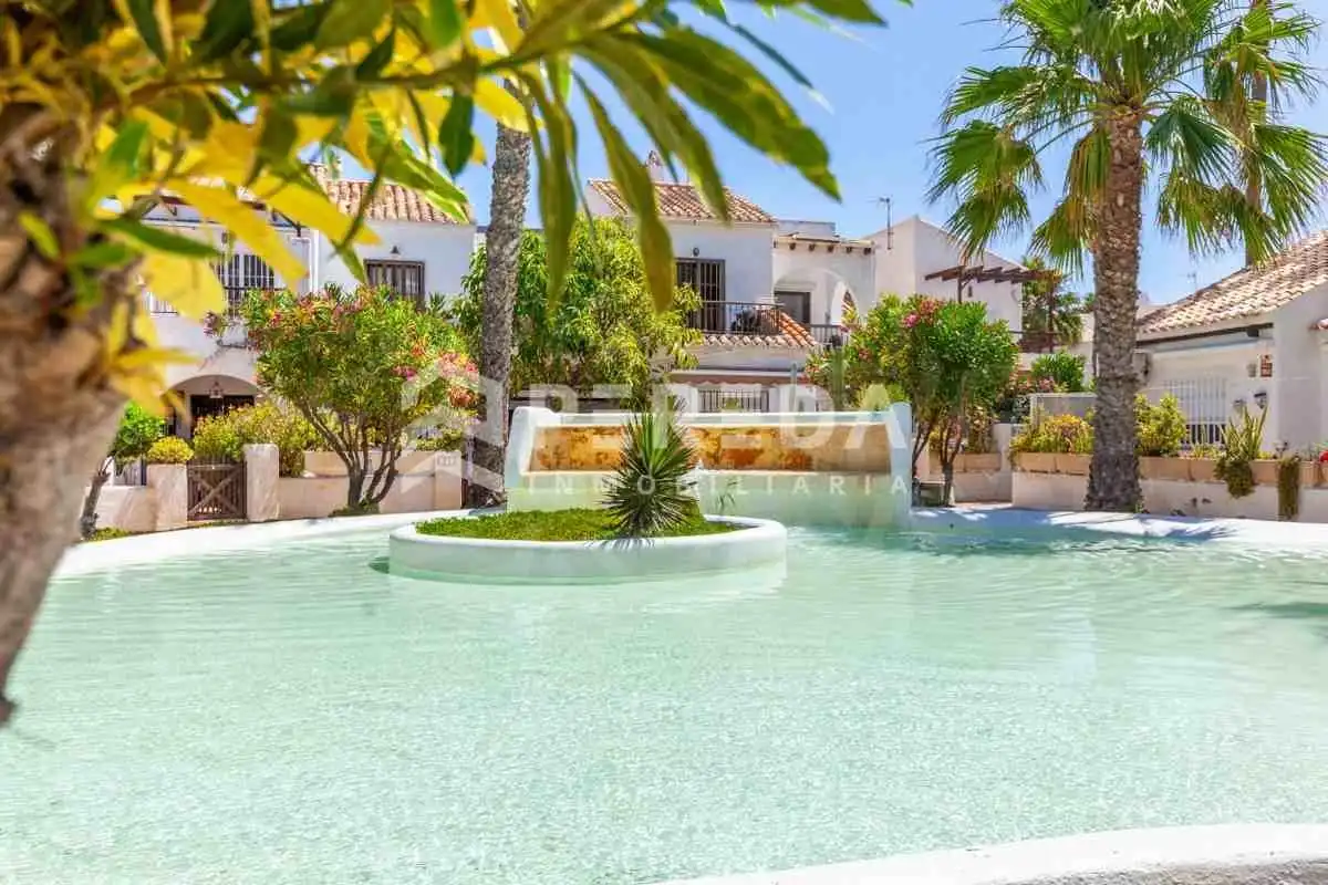 Studio mit Pool zum Verkauf in Avenida ENTREMARES (U), imagen 24