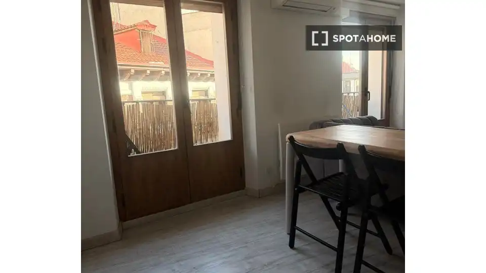 Wohnung mit Terrasse zur Miete in Centro, imagen 3