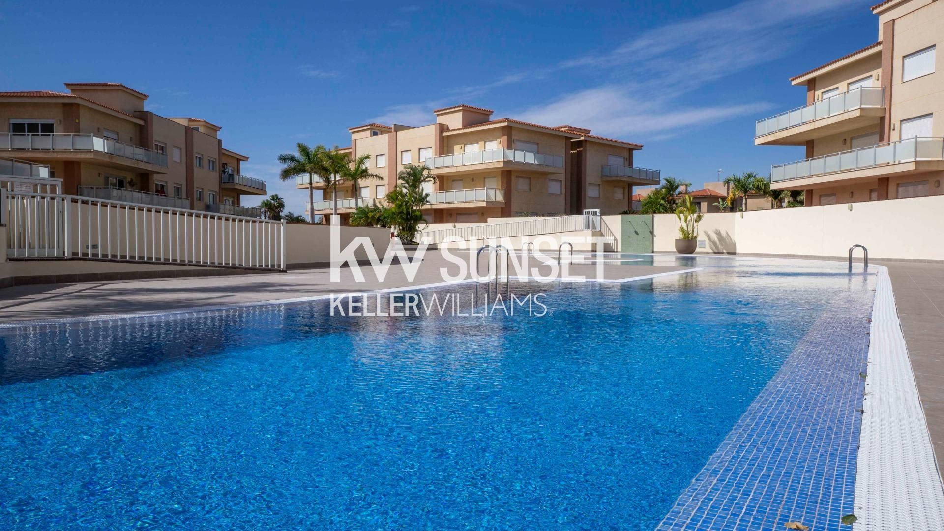Piscina de Àtic en venda en San Miguel de Abona amb Jardí privat, Terrassa i Traster