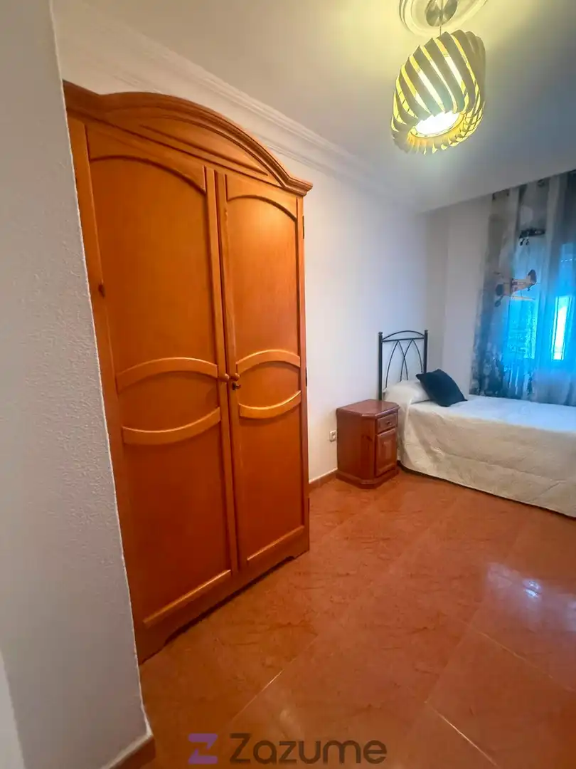 Schlafzimmer von Wohnung zur Miete in Huelva mit Klimaanlage, Möbliert und Ofen