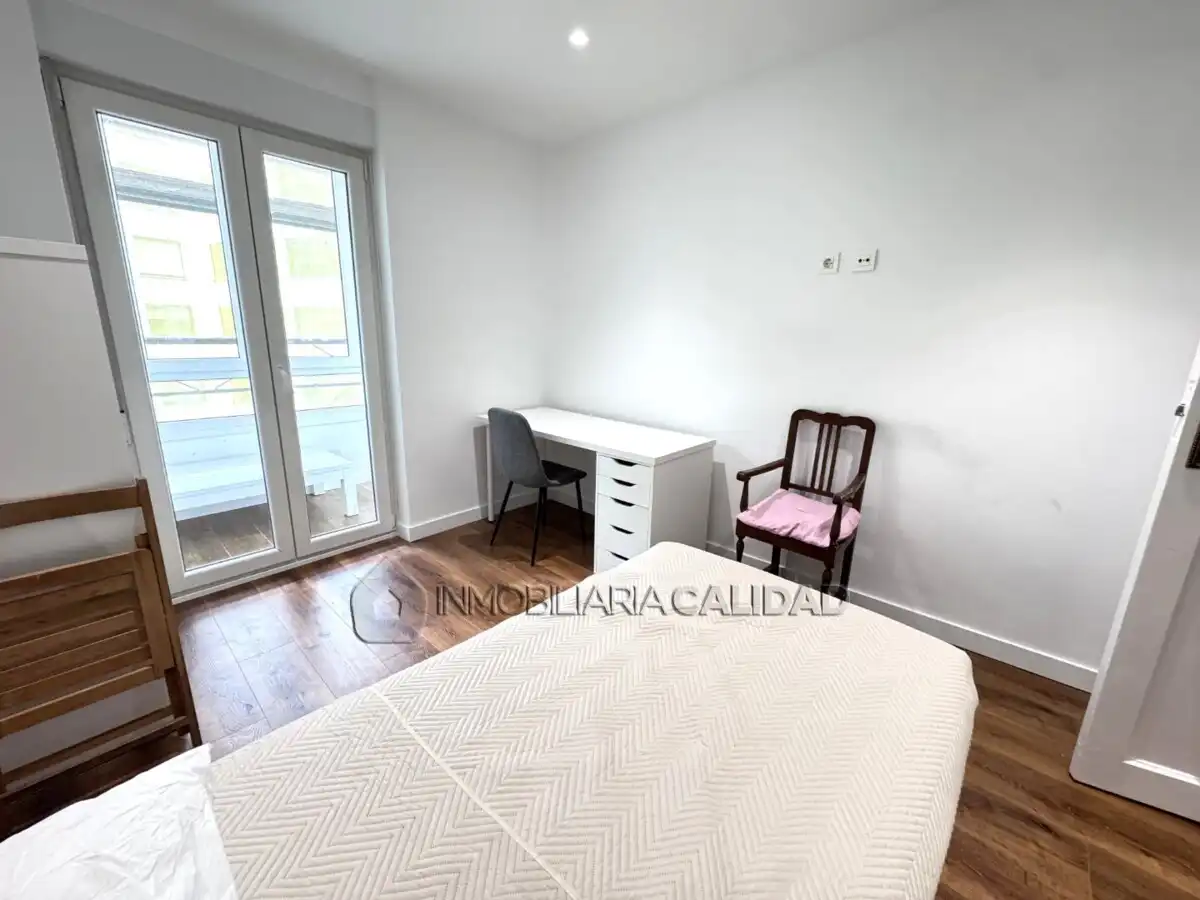 Bedroom of Flat for rent in Burgos  with Heating and Terrace