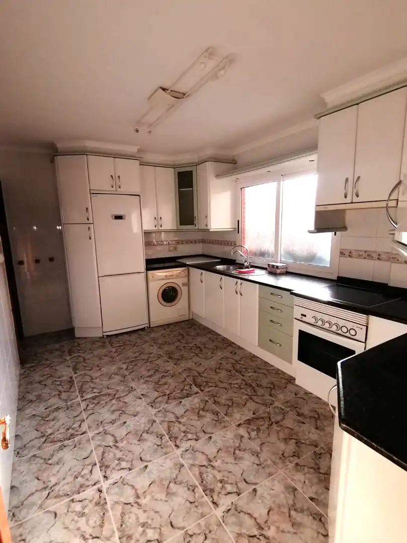 Kitchen of Flat for sale in Centro