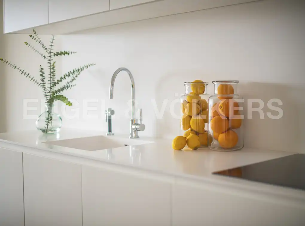 Cocina de Piso de alquiler en Barcelona con Aire acondicionado, Calefacción y Piscina