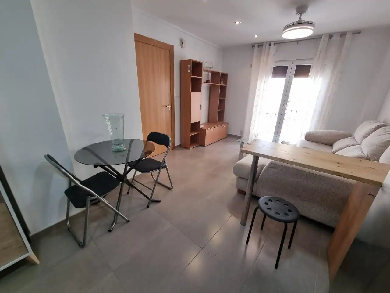 Flat for rent in Tibi