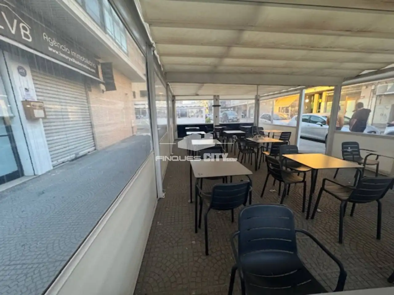 Local comercial en venta en Calle Àngel Guimerà 2, imagen 3