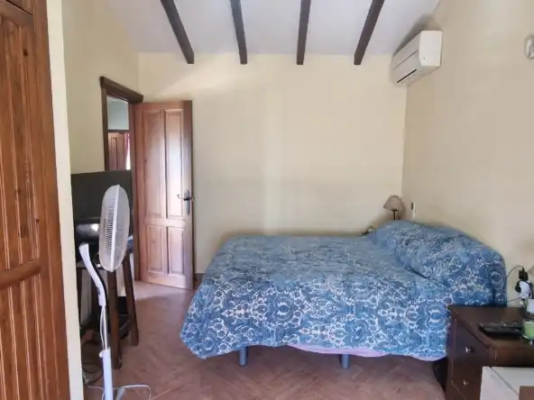 Dormitori de Casa o xalet en venda en Alhaurín El Grande amb Aire condicionat, Jardí privat i Terrassa