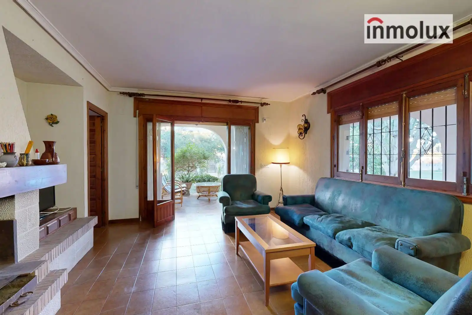 Sala de estar de Casa o chalet en venta en El Campello con Jardín privado