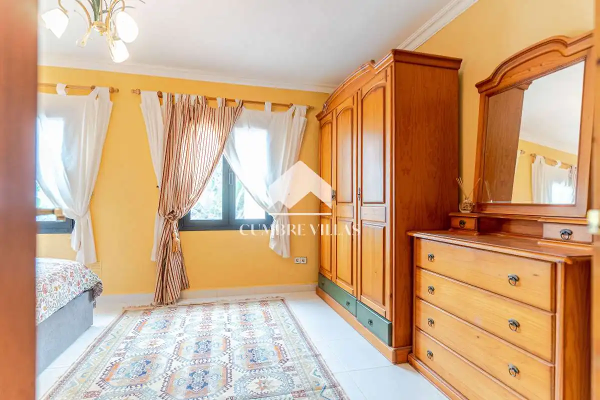 Schlafzimmer von Country house zum Verkauf in Torrenueva Costa mit Privatgarten, Terrasse und Abstellraum